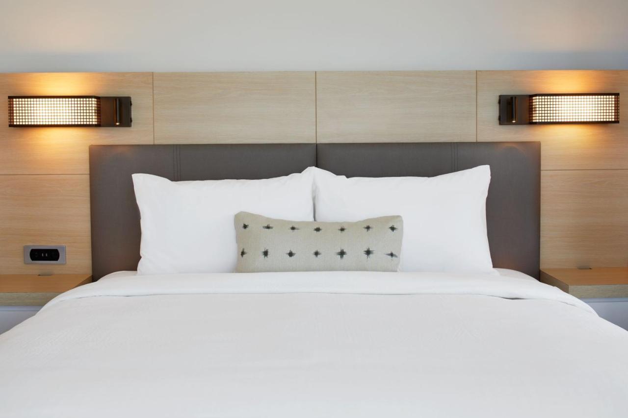 Springhill Suites By Marriott Jacksonville Beach Oceanfront Zewnętrze zdjęcie